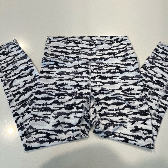 Worn once fabletics leggings - Picture 1 of 3